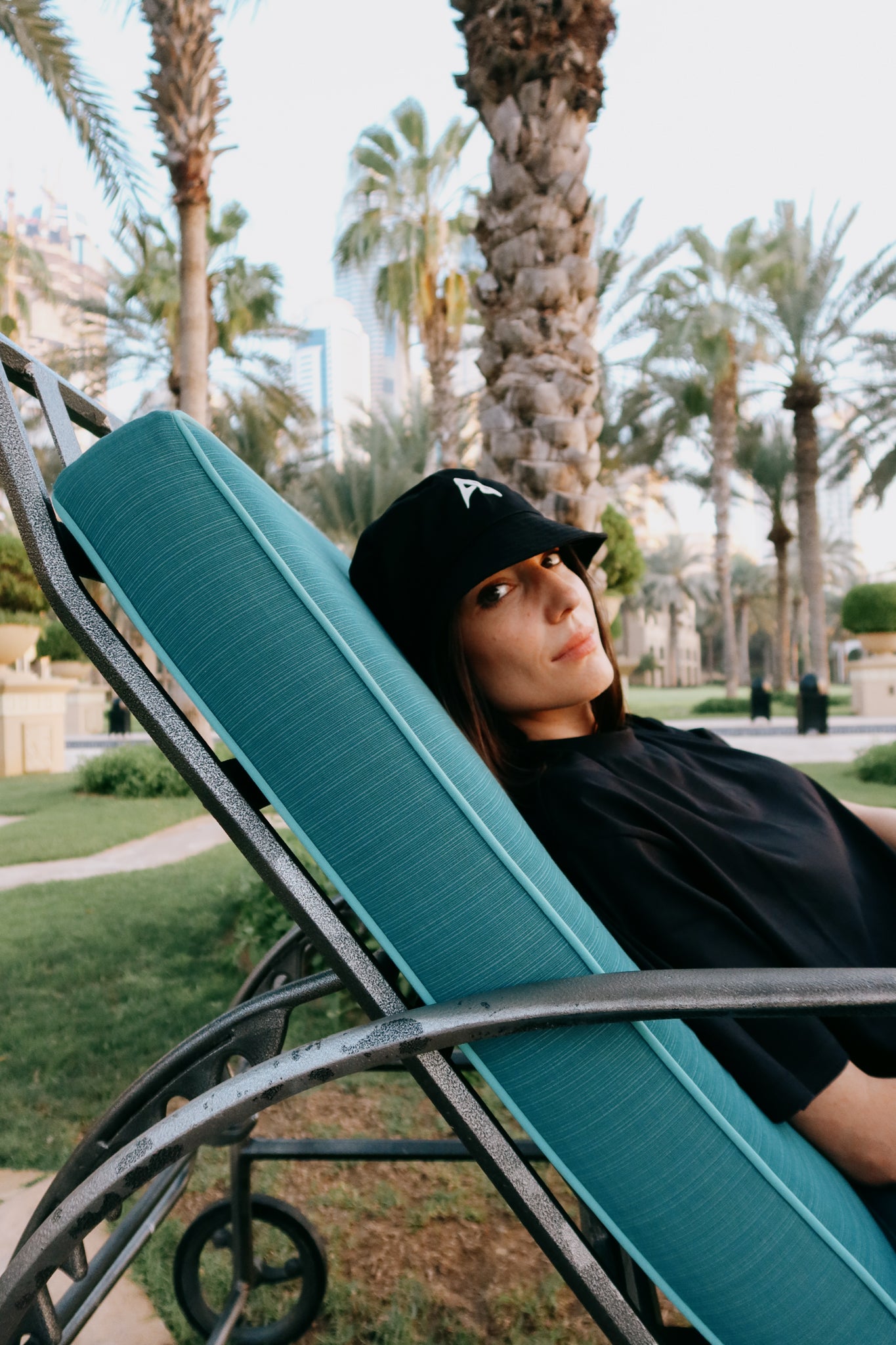 BUCKET HAT