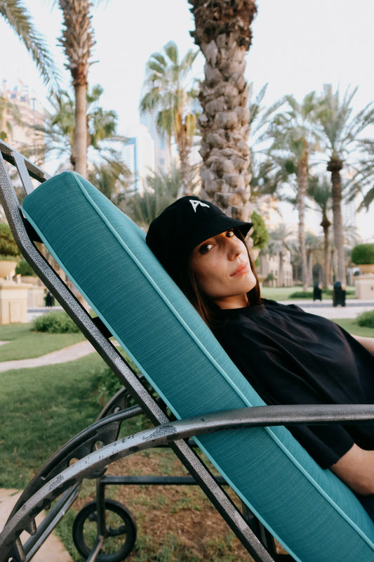 BUCKET HAT